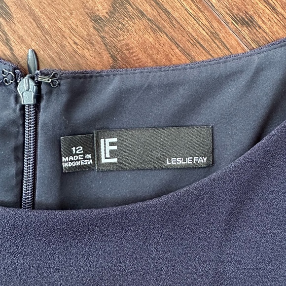 Leslie Fay Navy Butterfly Cold Shoulder Shift Dress - Picture 4 of 6